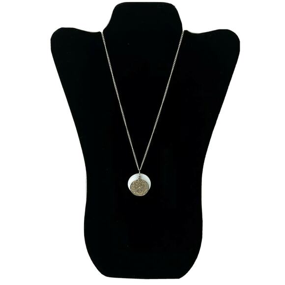 Silver Tone Necklace Filigree Floral Round Disk over White Enamel Disk - Picture 4 of 6